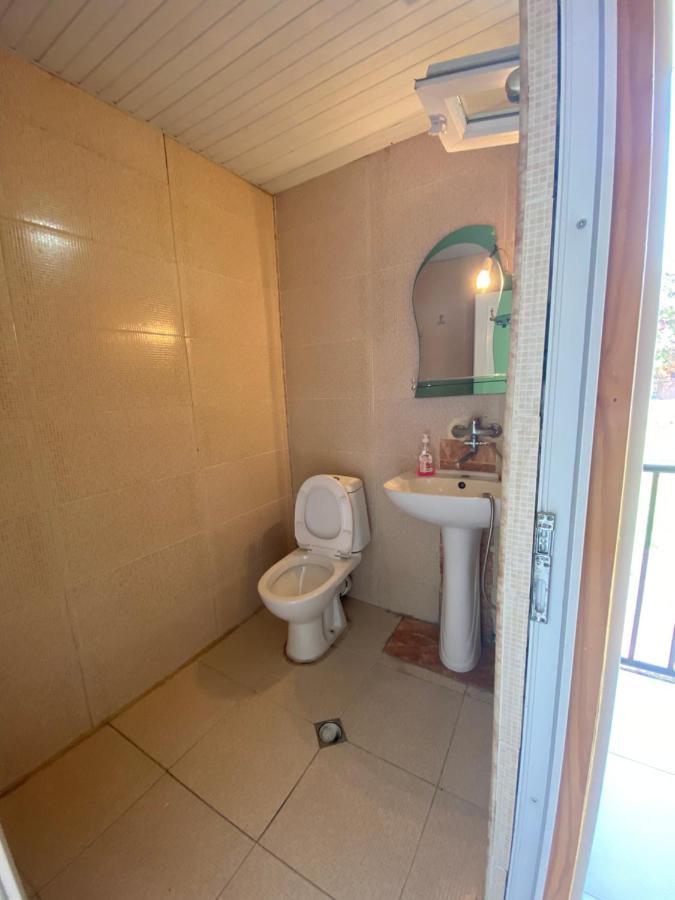 אורקי Guest House Mari מראה חיצוני תמונה