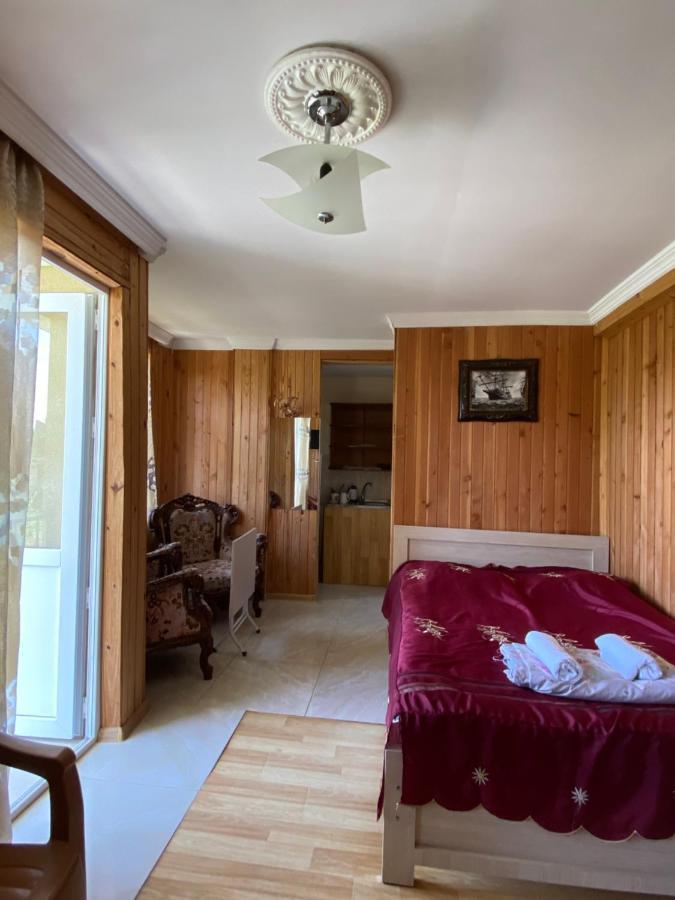 אורקי Guest House Mari מראה חיצוני תמונה