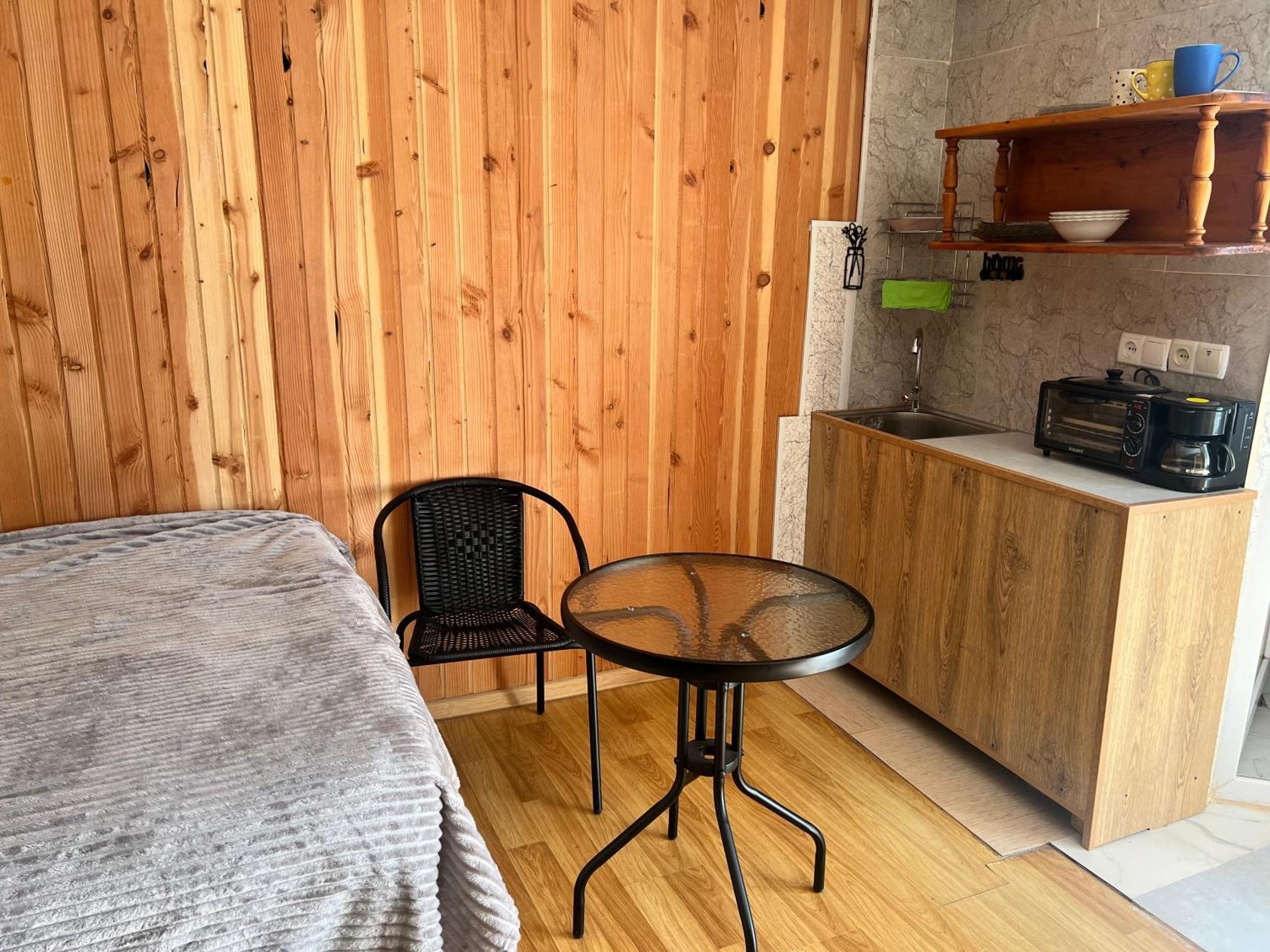 אורקי Guest House Mari מראה חיצוני תמונה