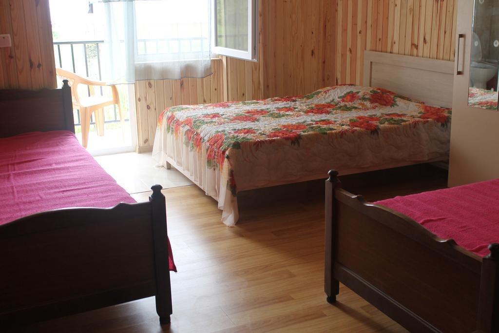 אורקי Guest House Mari מראה חיצוני תמונה