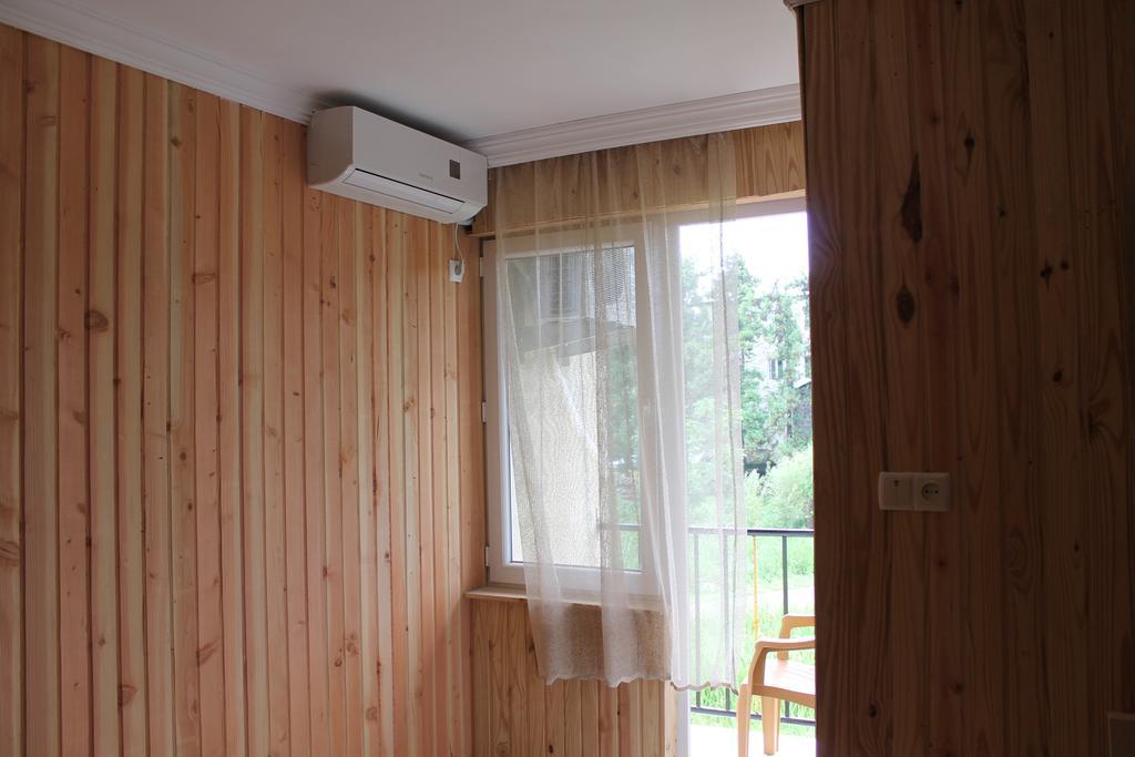 אורקי Guest House Mari מראה חיצוני תמונה