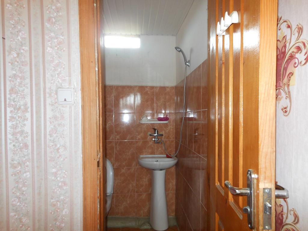 אורקי Guest House Mari מראה חיצוני תמונה