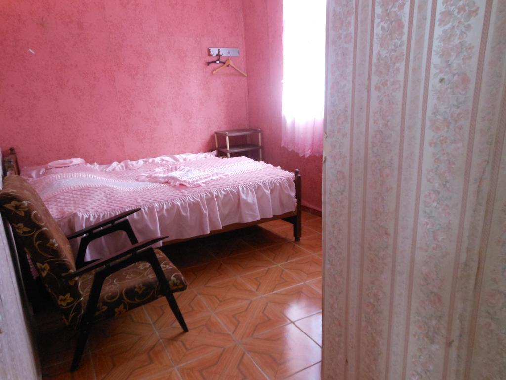 אורקי Guest House Mari מראה חיצוני תמונה