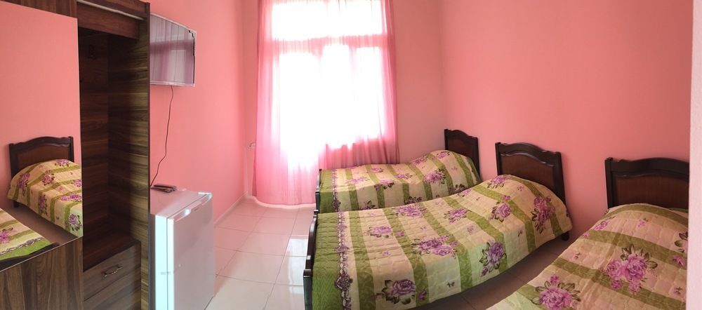 אורקי Guest House Mari מראה חיצוני תמונה