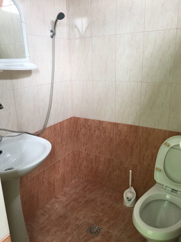 אורקי Guest House Mari מראה חיצוני תמונה